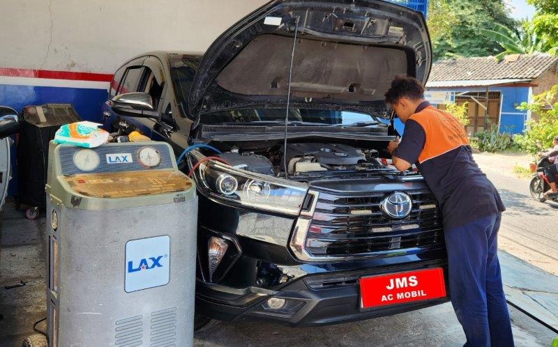 Perawatan Rutin AC Mobil